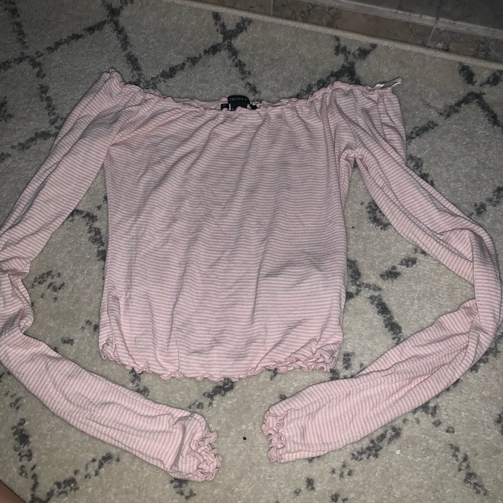 FOREVER21 cropped long sleeve off the shoulder top